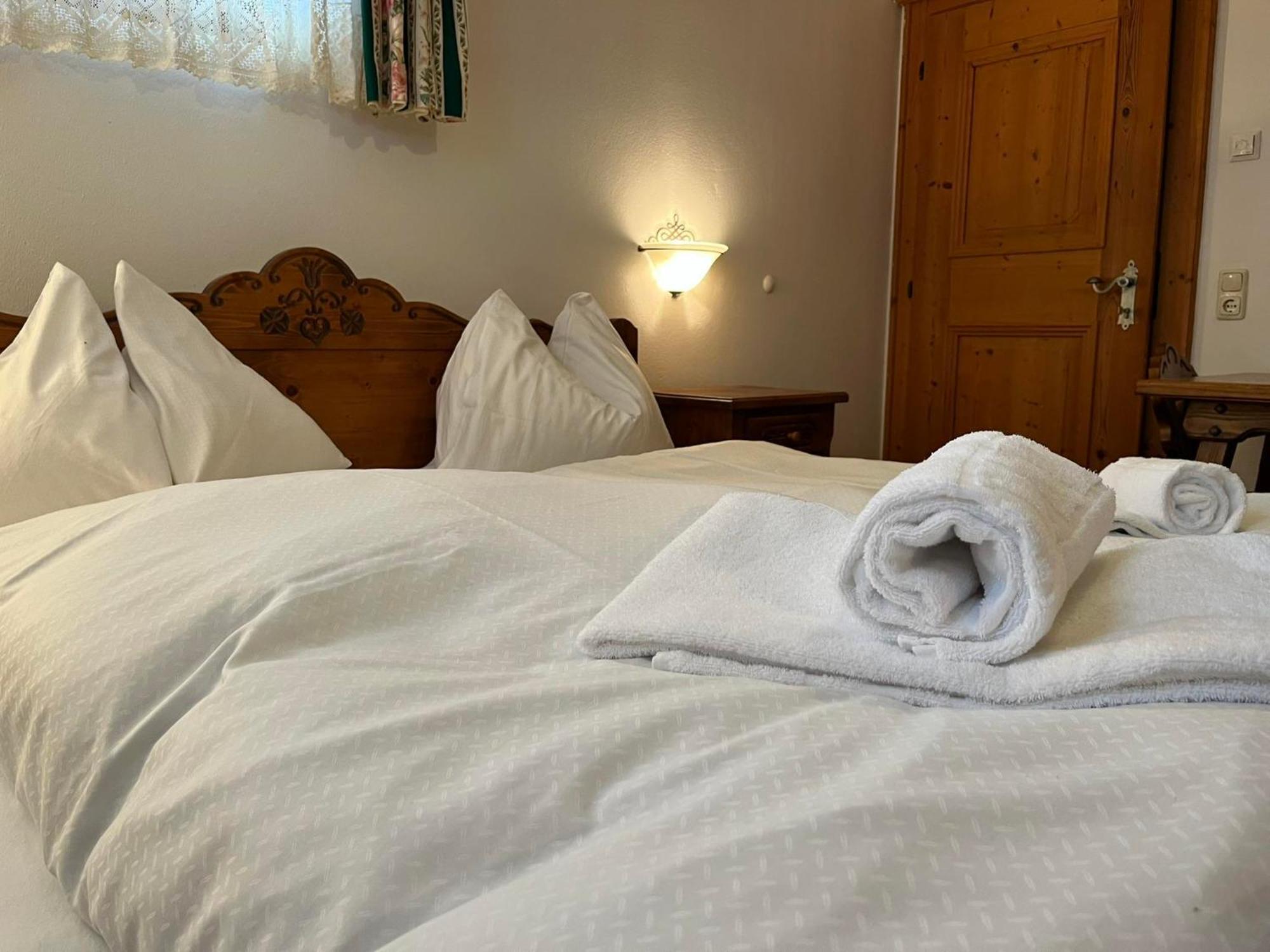 Haus Jaegersruh Bed & Breakfast