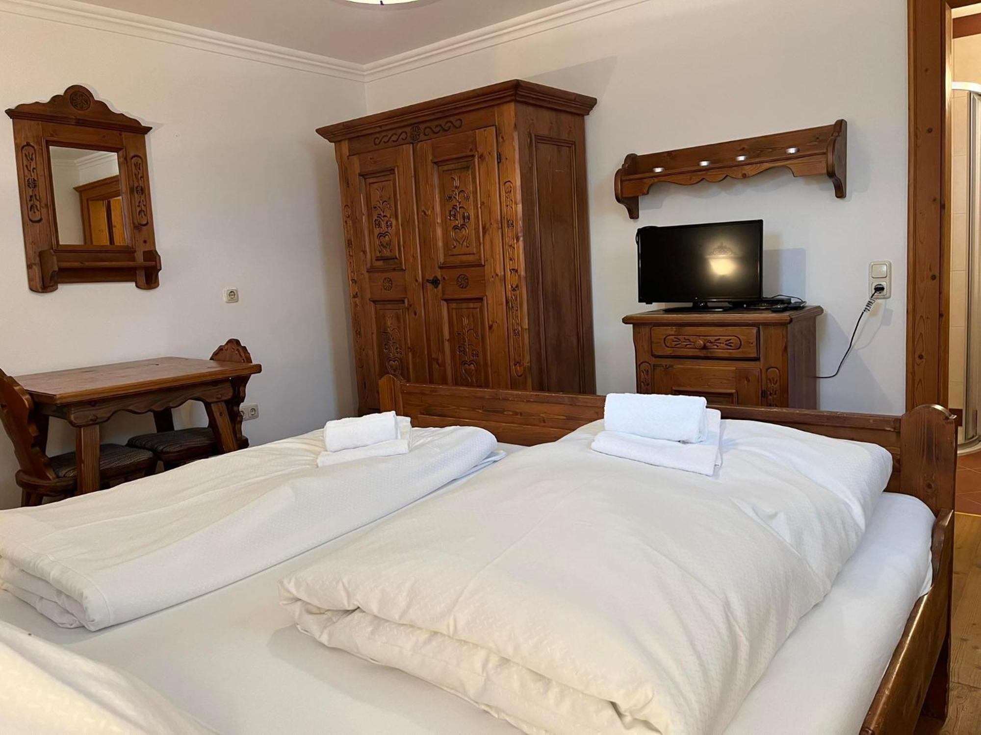 Haus Jaegersruh Bed & Breakfast